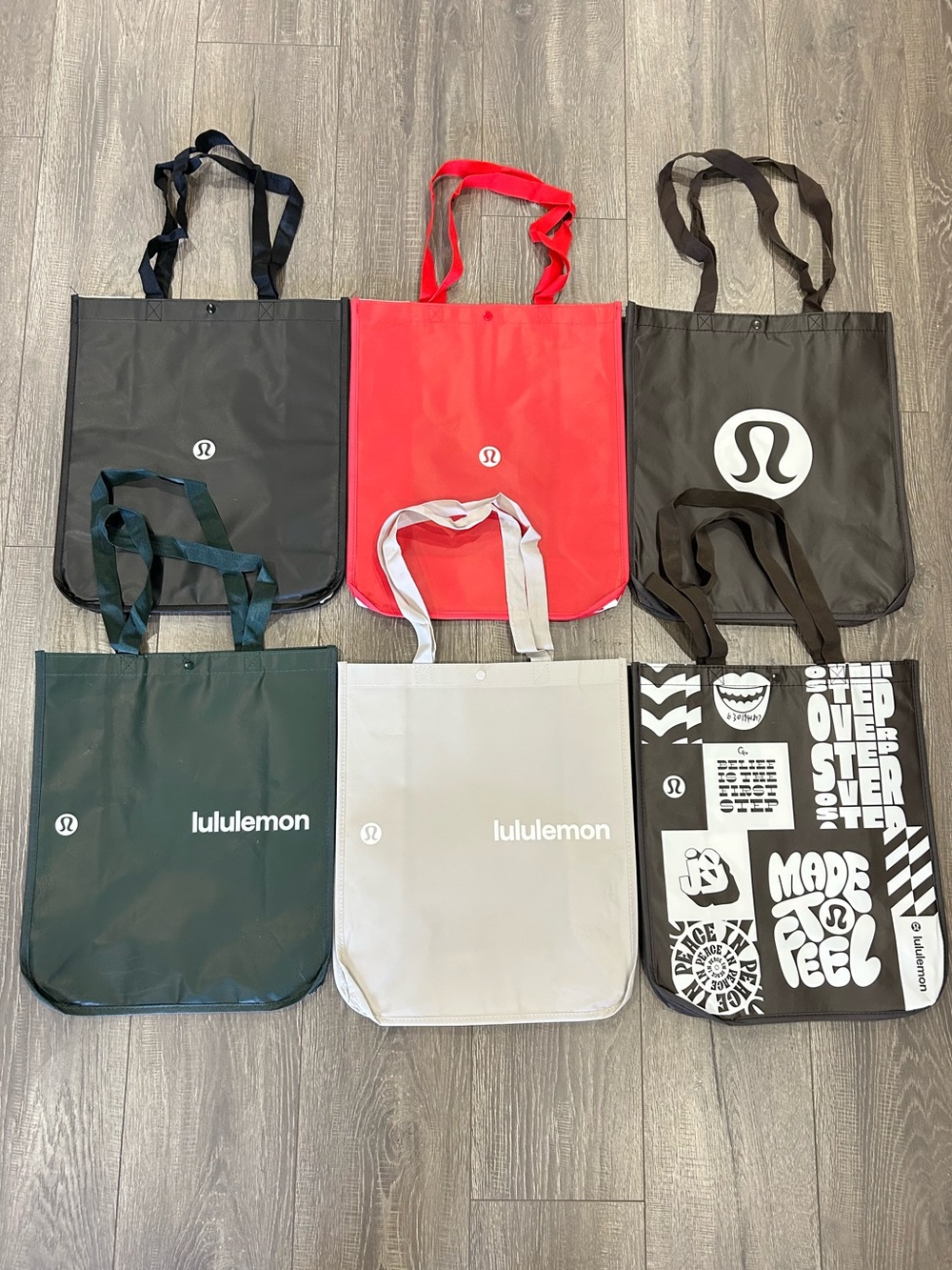 6 pieces Lululemon athletica reusable Tote Bags-large